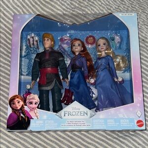 Disney Frozen Ice Skate Adventure Set New in box!